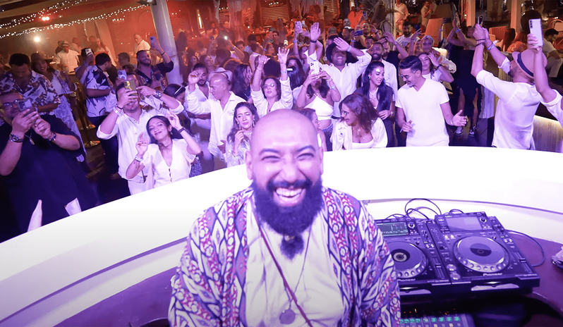 34f770d8-3b88-474c-be39-2ef1a7a352cf