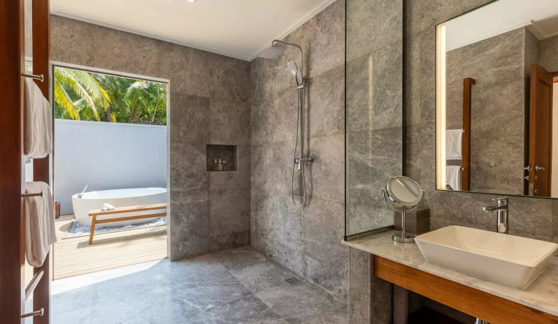 TwoBedroomBeachPoolVillaBathroom6-scaled