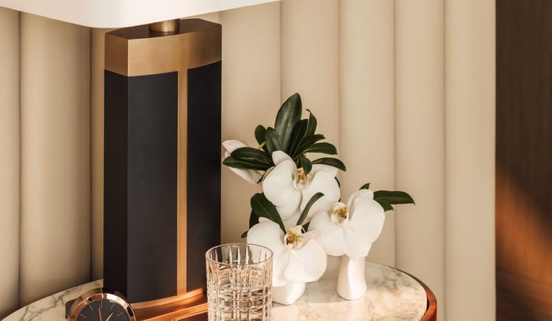 maa_ocean-deluxe-room-minibar_image-4