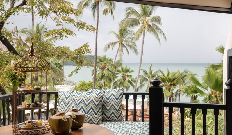 Anantara_Bophut_Koh_Samui_Resort_Deluxe_Sea_View_Balcony