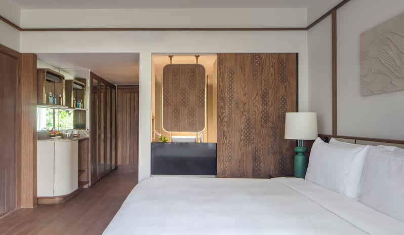 Anantara_Bophut_Koh_Samui_Resort_Deluxe_Sea_View_Room_4