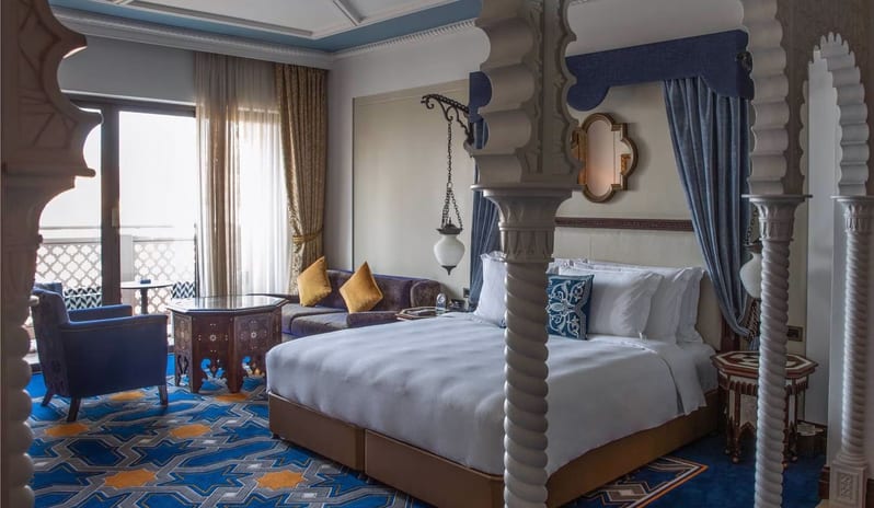 jaq-room-detail-gallery-1-lagoon-deluxe