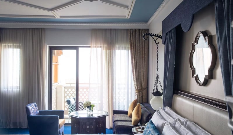 jaq-room-detail-gallery-3-lagoon-deluxe