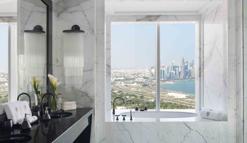 bt-doha-serenity-club-suite-bathroom