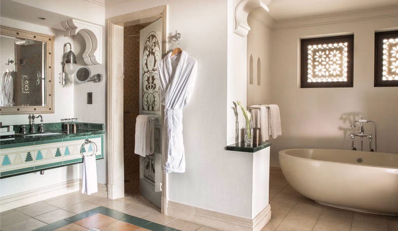 dam-room-detail-gallery-2-gulf-summerhouse-ocean-deluxe