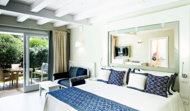 Bouganville_Deluxe-Bungalow_interior2-copy