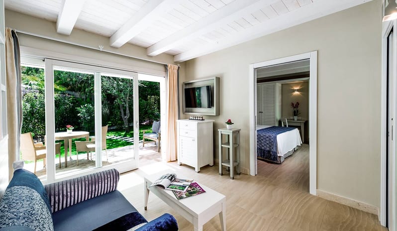 DELUXE-FAMILY-BUNGALOW1