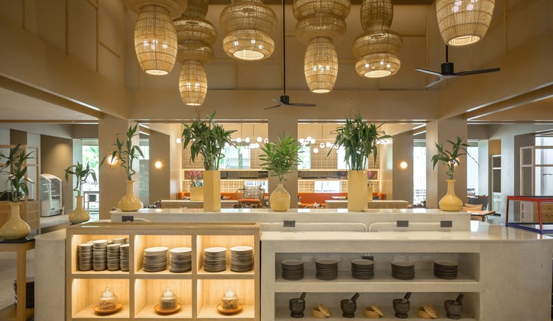 ckr-bistr-grill-and-bar-01