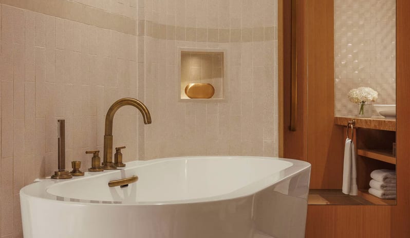 jbh-room-detail-gallery-5-ocean-family-deluxe