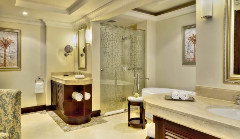 mrutb-bathroom-0067-hor-clsc