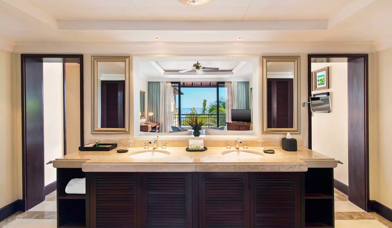 mrutb-bathroom-0467-hor-clsc