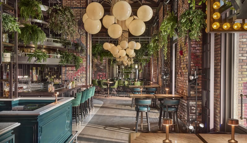 Emirates Palace Mandarin Oriental - Broadway