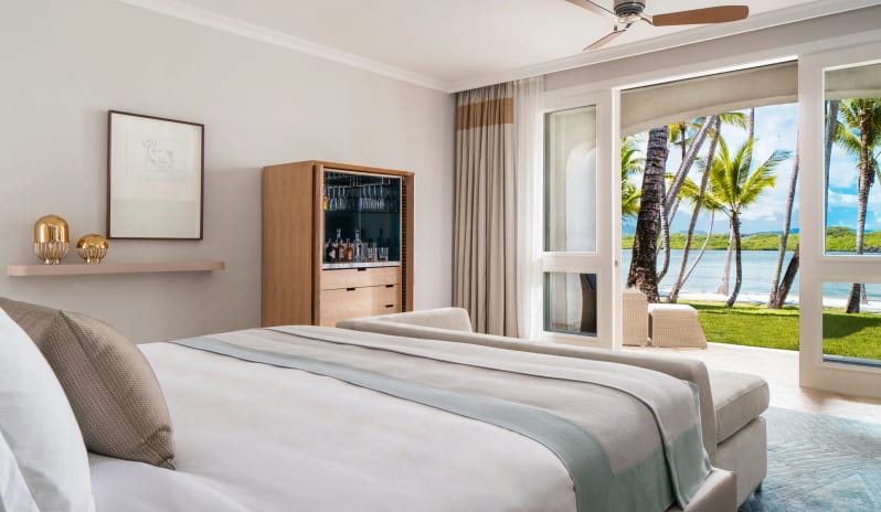 One&Only Le Saint Geran-Lagoon Room