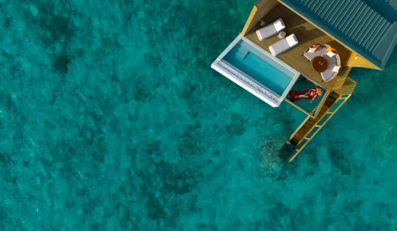 indian-ocean-holidays-maldives-centara-mirage-lagoon-maldives-mirage-overwater- sunrise-pool-villa