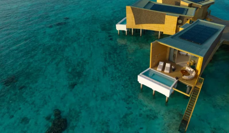 indian-ocean-holidays-maldives-centara-mirage-lagoon-maldives-mirage-overwater- sunrise-pool-villa