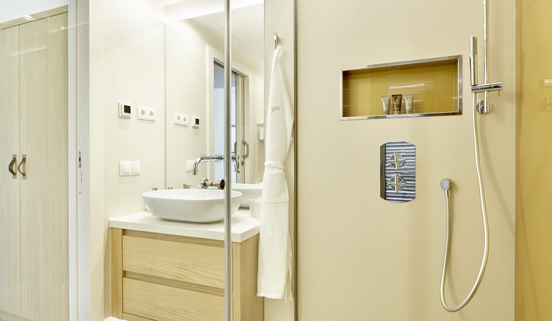 7P_Garden-Suite_2_Bathroom_H