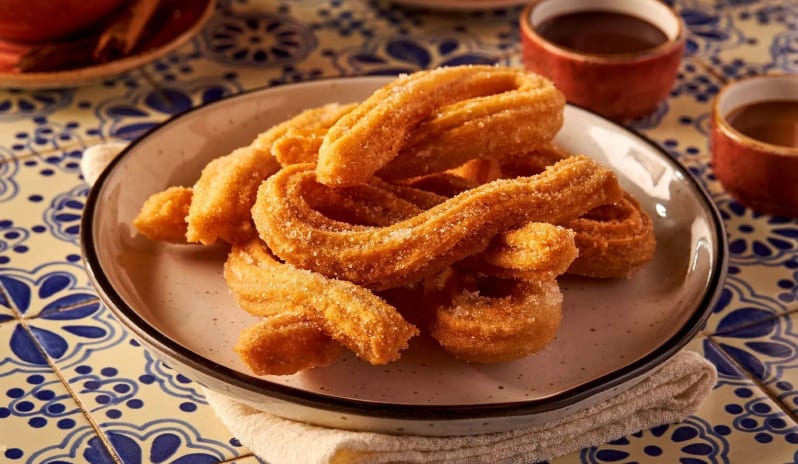 Moon Palace Nizuc - Los Caporales_churros-mexican-food