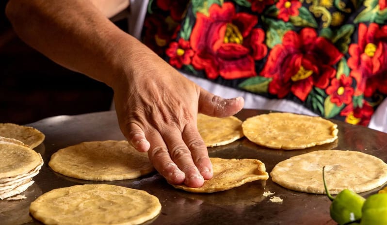 Moon Palace Nizuc - Los Caporales_fresh-handmade-tortilla