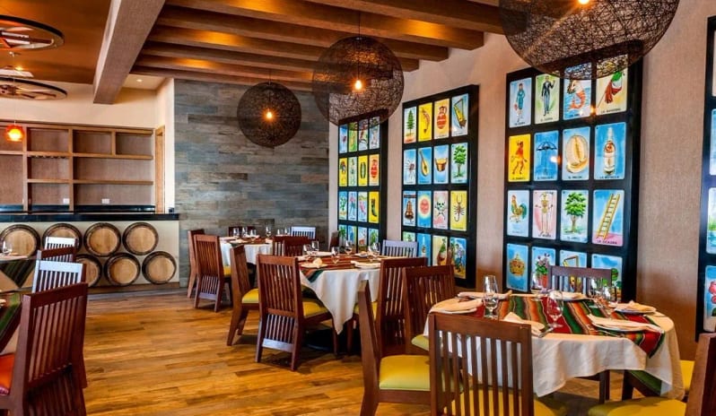 Moon Palace Nizuc - Los Caporales_mexican-restaurant