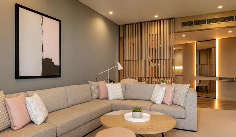 Le Royal Meridien Beach Resort & Spa - Royal Club Tower Suite_Lounge