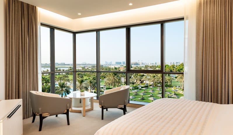 Le Royal Meridien Beach Resort & Spa - Royal Club Tower Suite_Masterbedroom