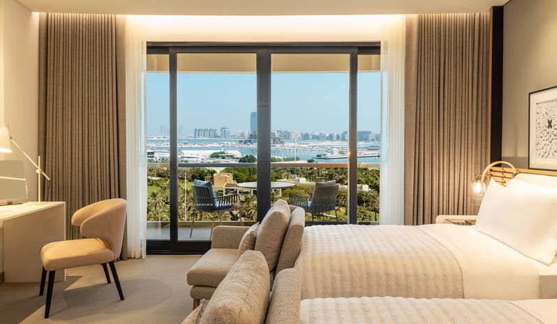 Le Royal Meridien Beach Resort & Spa -Royal Club Tower Room Sea View