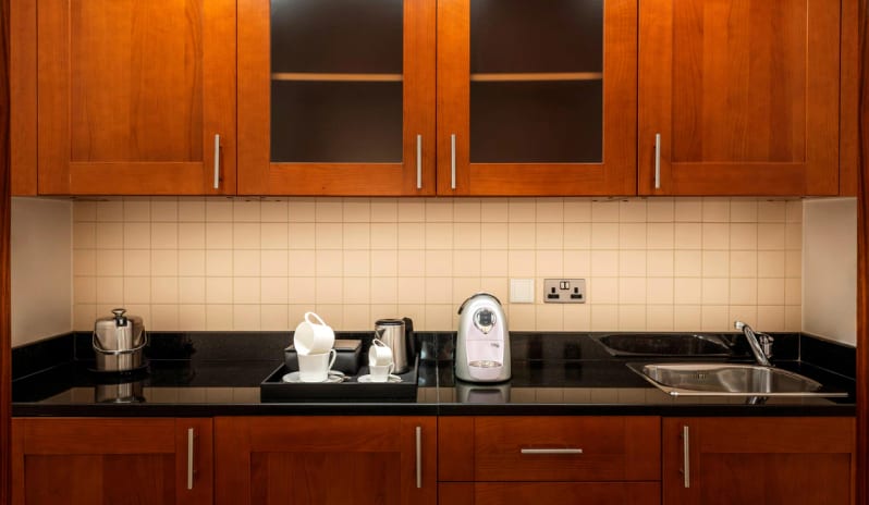 grosvenor-house-deluxe_suite