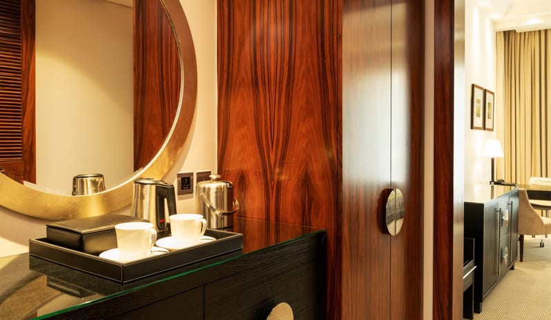 grosvenor-house-deluxeroom