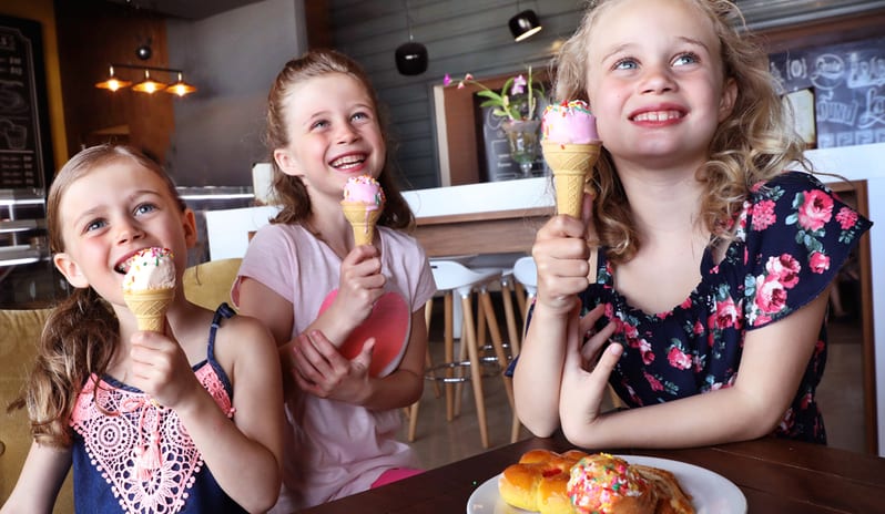 royalton-saint-lucia-scoops-gelato-and-caffe-lounge