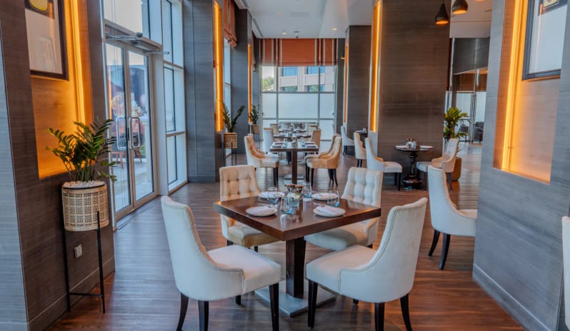 middle-east-holidays/abu-dhabi/rixos-marina-abu-dhabi-hotel-the- bakery-club