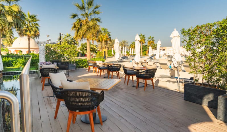 RixosMarinaAbuDhabi-Isla Beach Bar