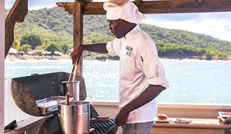 caribbean-holidays-antigua-hawksbill-resort - pd’s-grille