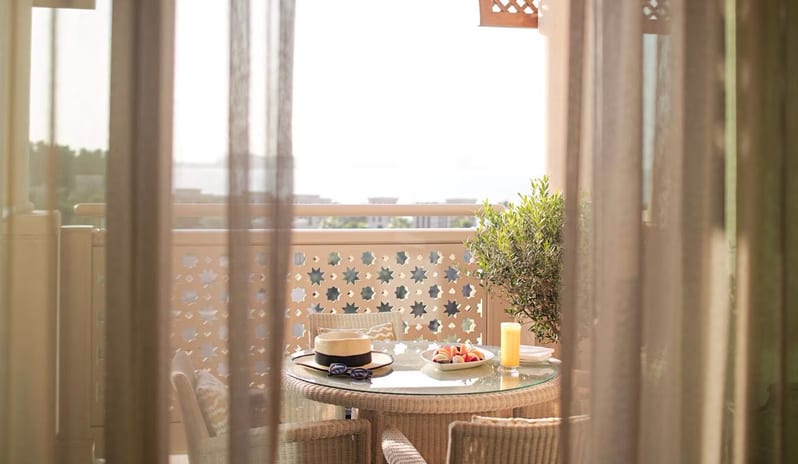 Jumeirah Al Qasr Dubai - Arabian Family Club Room