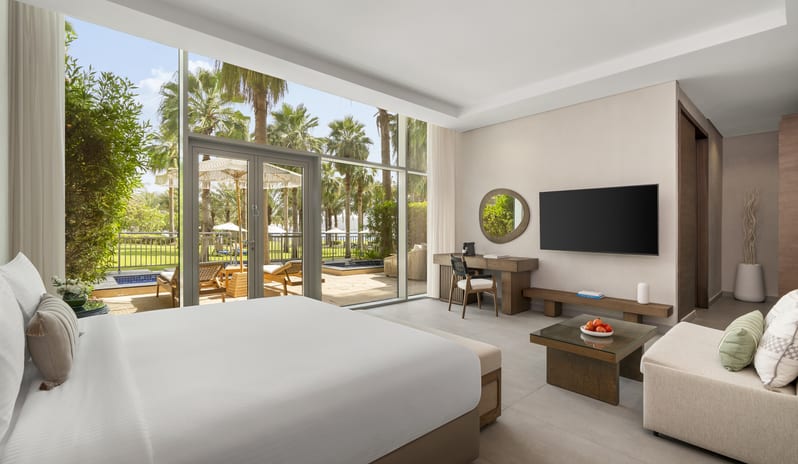 middle-east-holidays-dubai-rixos-the-palm-dubai-hotel-and-suites-hotel-wellness-room