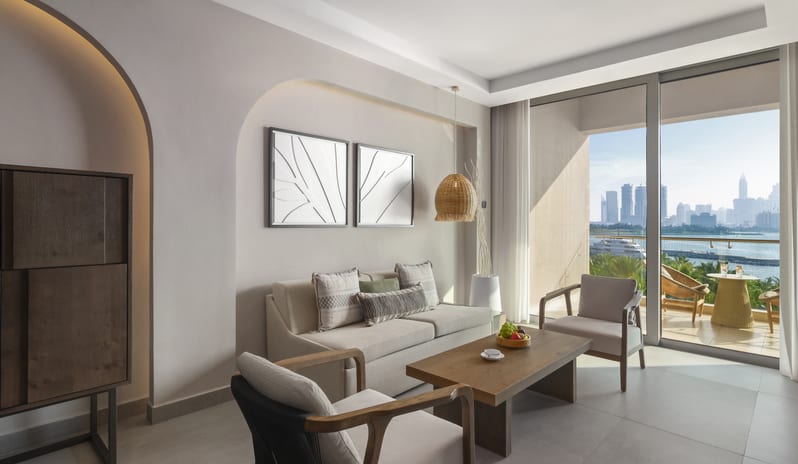 middle-east-holidays-dubai-rixos-the-palm-dubai-hotel-and-suites-hotel-junior-suite