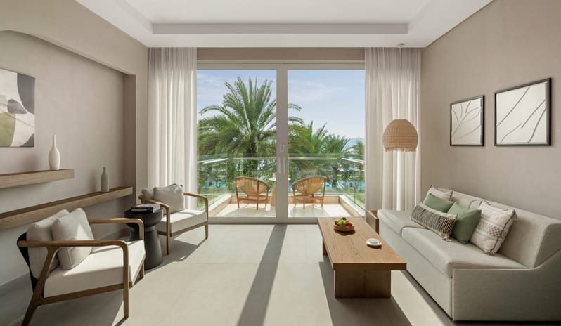 middle-east-holidays-dubai-rixos-the-palm-dubai-hotel-and-suites-hotel-premium-room
