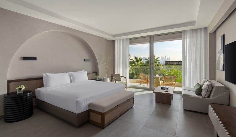 middle-east-holidays-dubai-rixos-the-palm-dubai-hotel-and-suites-hotel-deluxe-room