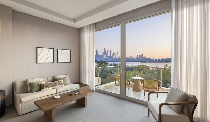 middle-east-holidays-dubai-rixos-the-palm-dubai-hotel-and-suites-hotel-premium-sea-view-room