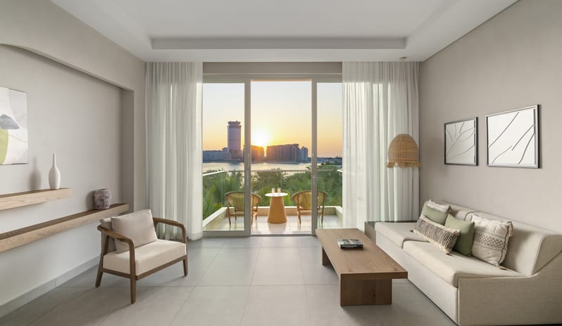 middle-east-holidays-dubai-rixos-the-palm-dubai-hotel-and-suites-hotel-premium-sea-view-room