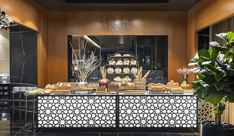 middle-east-holidays/abu-dhabi/rixos-marina-abu-dhabi-hotel-terra- mare