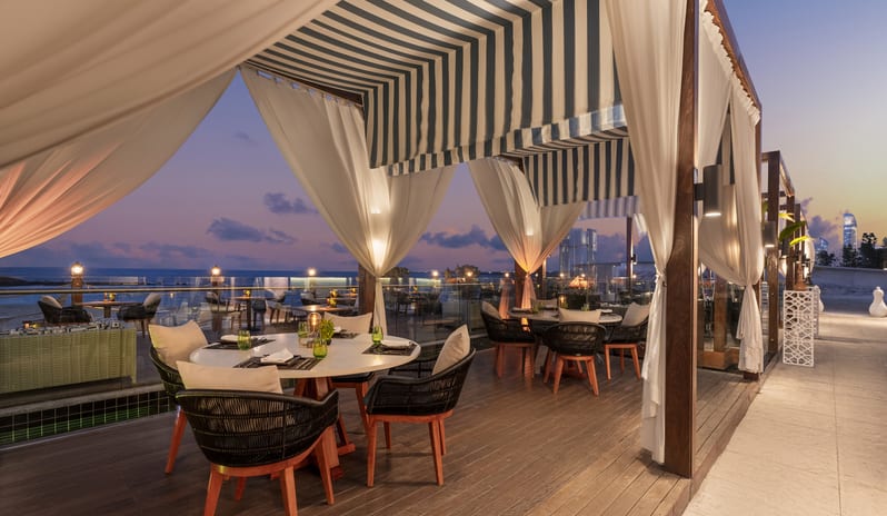 middle-east-holidays/abu-dhabi/rixos-marina-abu-dhabi-hotel-isla-asian -restaurant