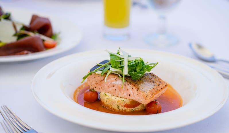 middle-east-holidays-ras-al-khaimah-the-cove-rotana-resort-basilico- mediterranean-restaurant