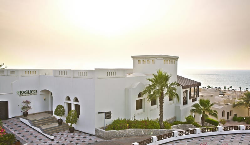 middle-east-holidays-ras-al-khaimah-the-cove-rotana-resort-basilico- mediterranean-restaurant-view