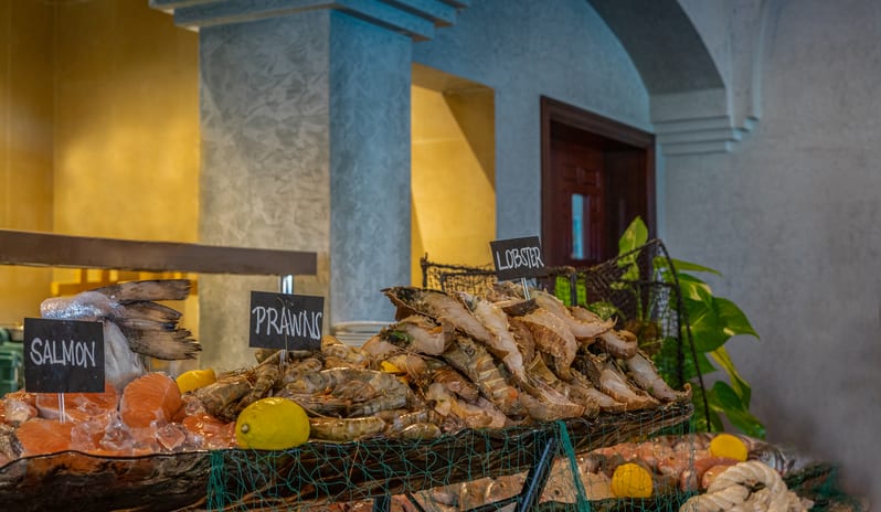 middle-east-holidays-ras-al-khaimah-the-cove-rotana-resort-basilico- mediterranean-restaurant