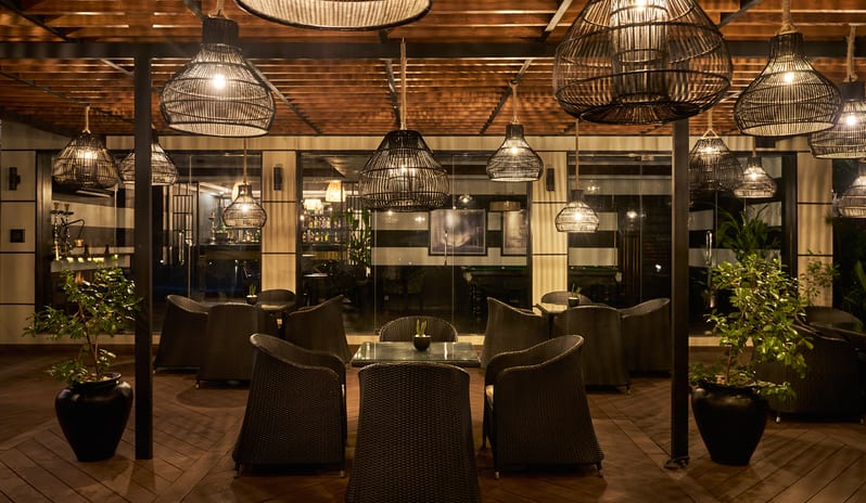 Indian-ocean-holidays-sri-lanka-sun-siyam-pasikudah-the-bar