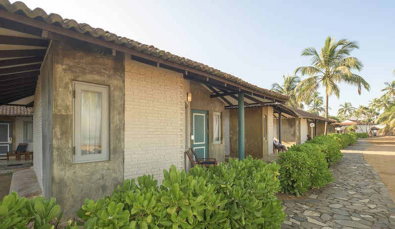 indian-ocean-holidays-sri-lanka-club-hotel-dolphin-garden-view-villa