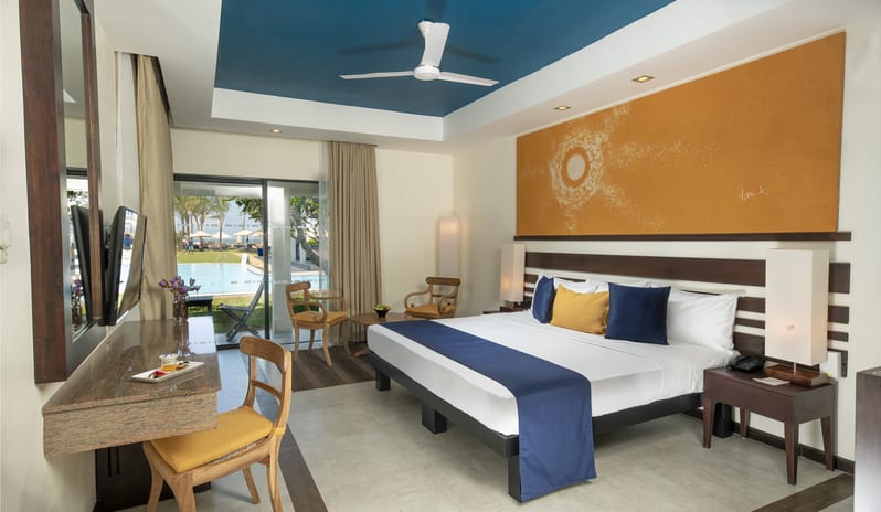 indian-ocean-holidays-sri-lanka-club-hotel-dolphin-superior-seaview-room