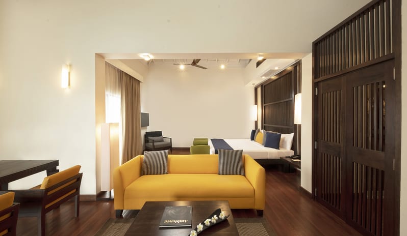 indian-ocean-holidays-sri-lanka-club-hotel-dolphin-junior-suite