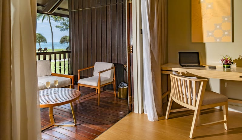 asia-holidays-malaysia-langkawi-pelangi-beach-resort-spa-langkawi-pelangi-suite