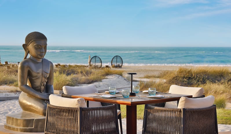 middle-east-holidays-abu-dhabi-st-regis-saadiyat-island-resort-hotel-buddha-bar-beach-abu-dhabi